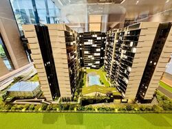Lakeside Drive (D22), Condominium #625640751